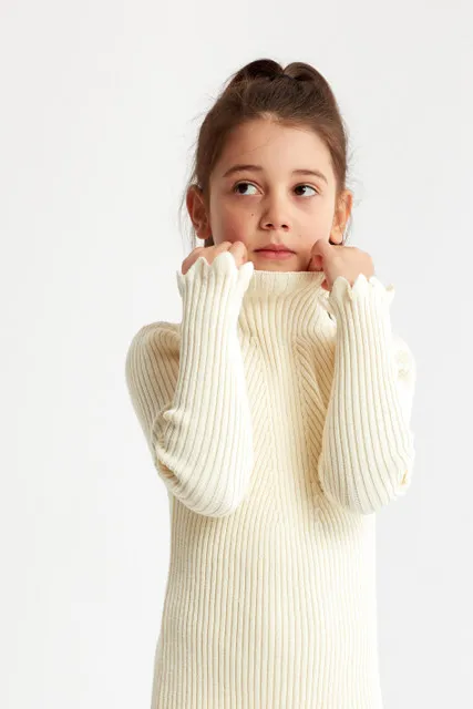 Vestido de niña Salma crema