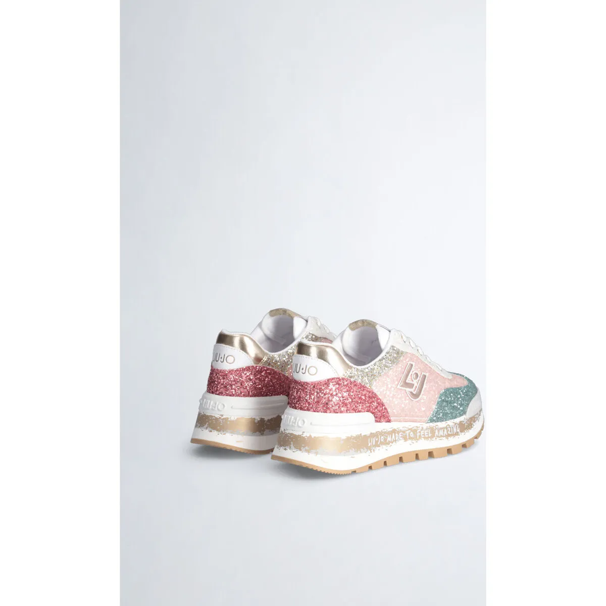Zapatillas con plataforma y brillos