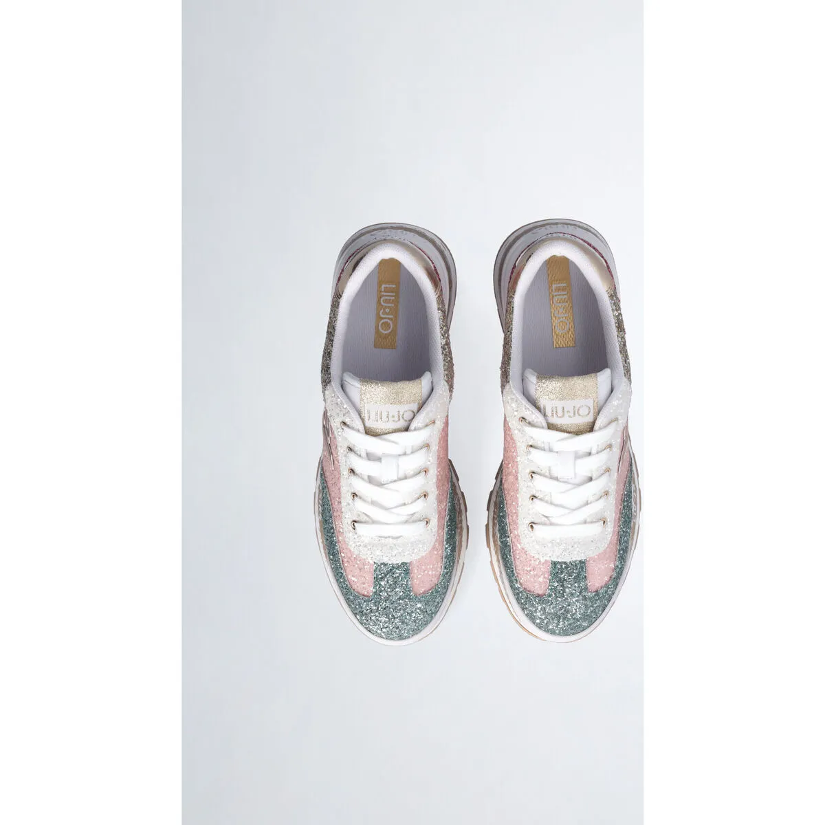 Zapatillas con plataforma y brillos