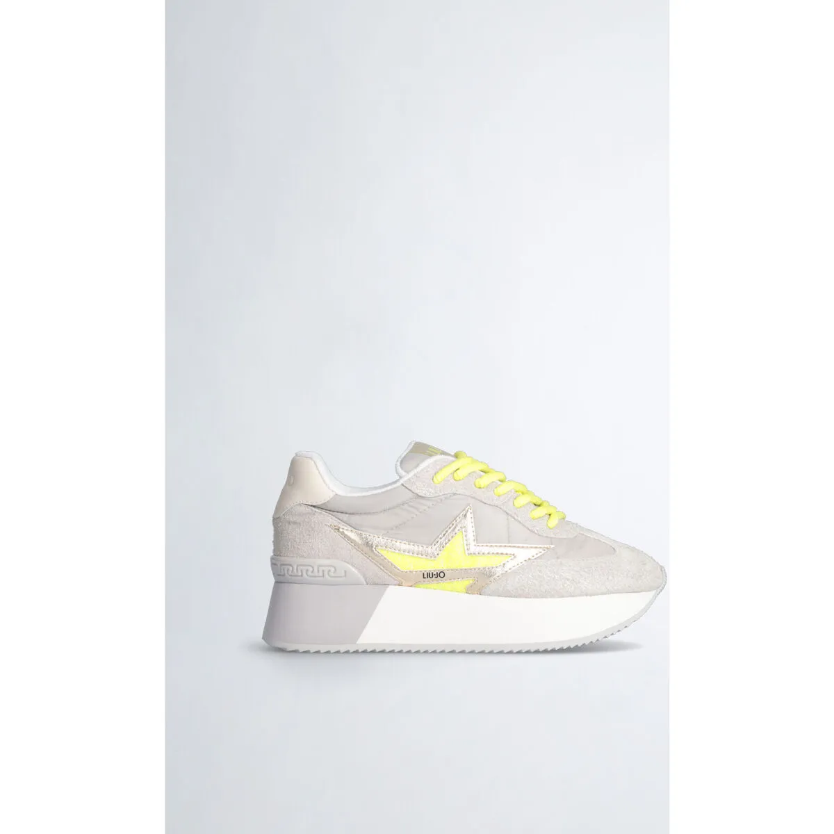 Zapatillas con plataforma y estrella brillante