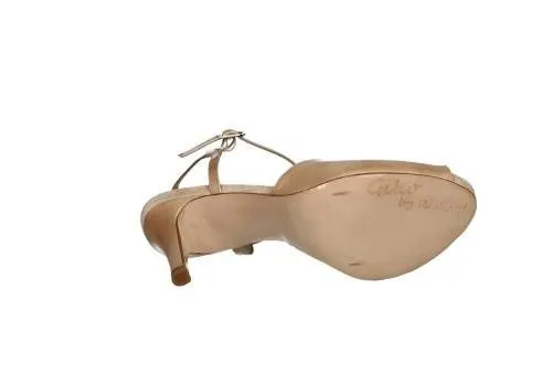 Zapato Abierto Charol Taupe Pulsera