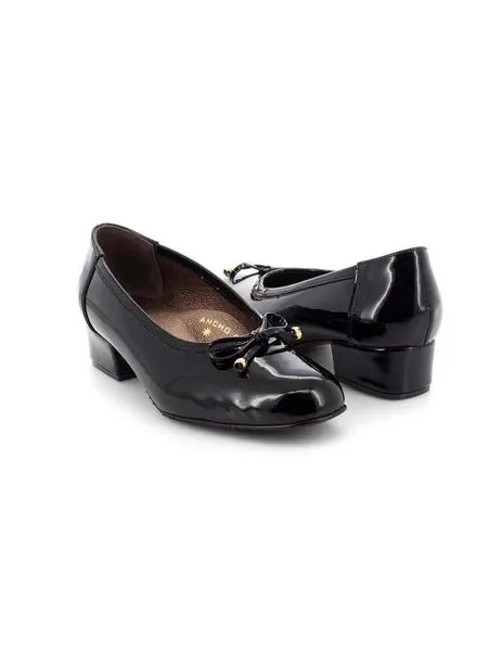 zapato agustinas de piel charol negro 7099