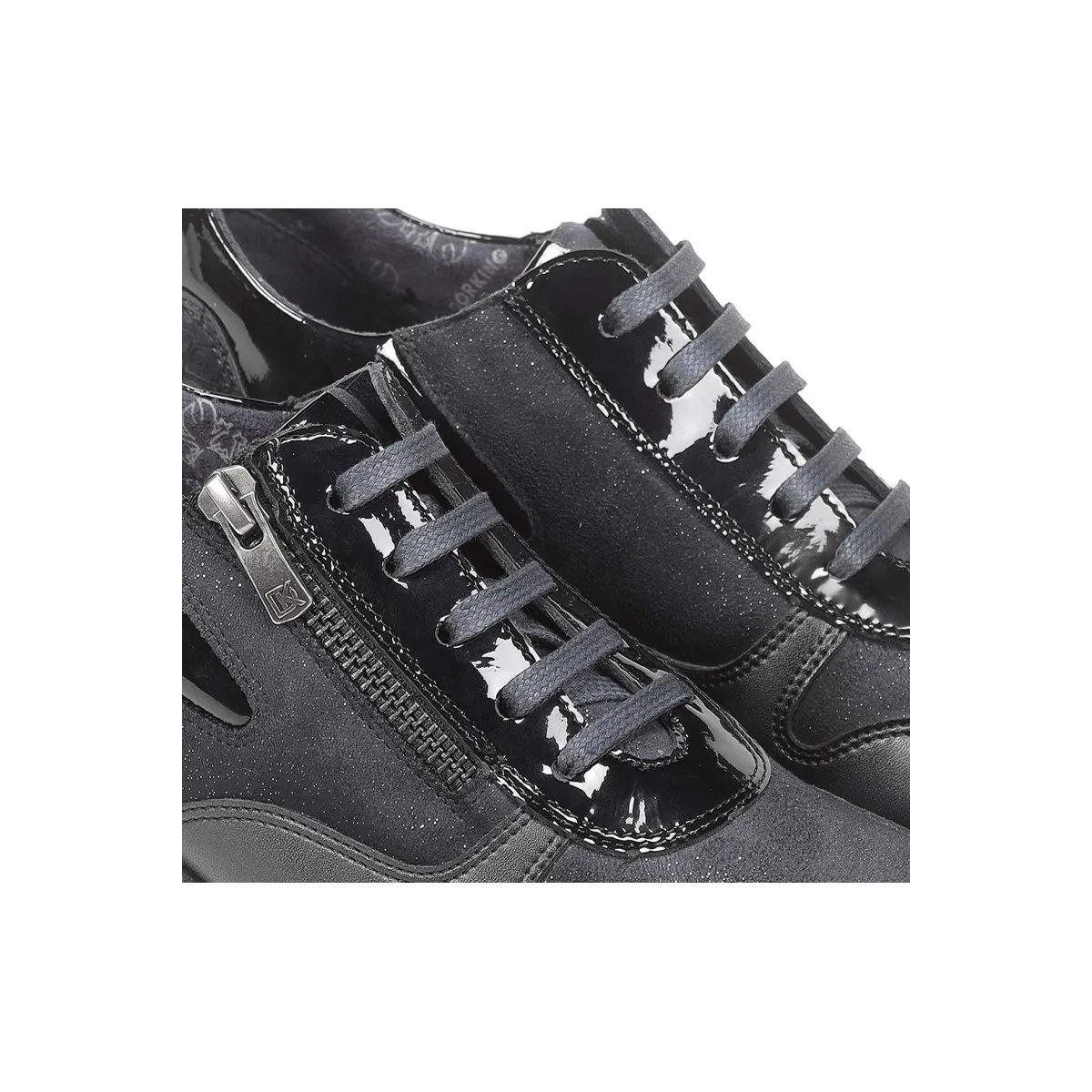 Zapato Deportivo Dorking by Fluchos con Cuña de MujerCintia en Negro D8590