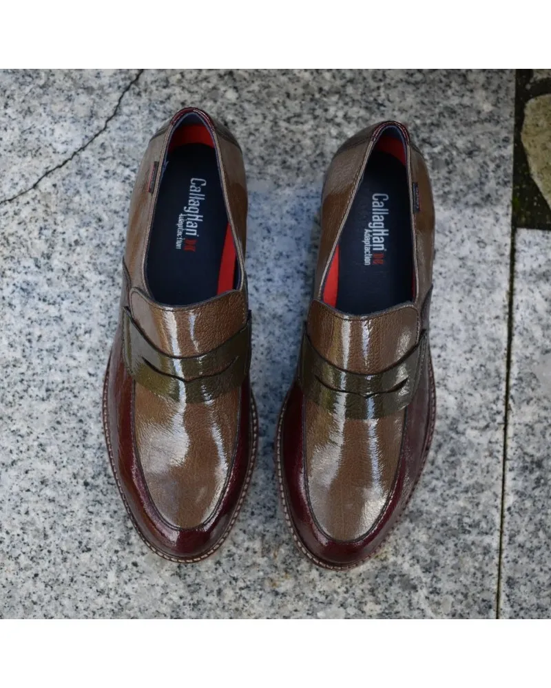 Zapato mocasín  KIOWA DE PIEL charol | CALLAGHAN 13447