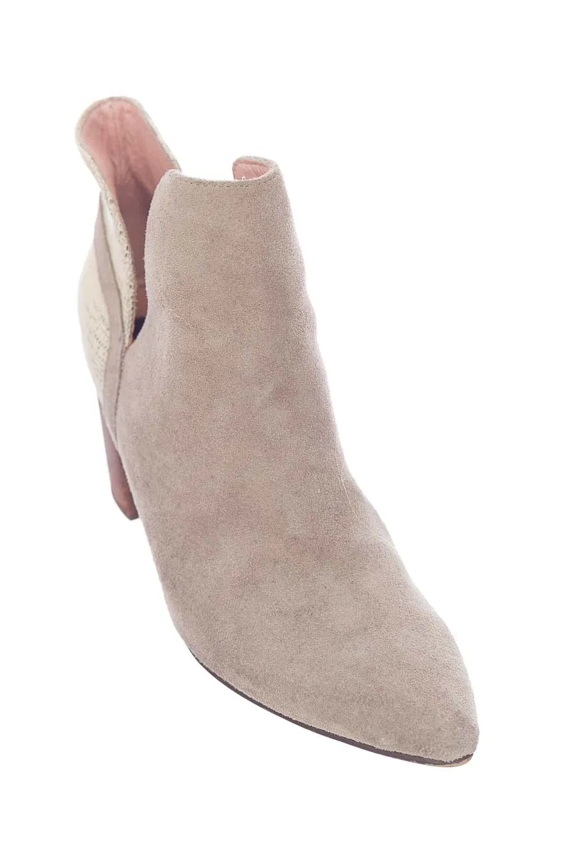 ZAPATOS COLOR BEIGE  TARCH