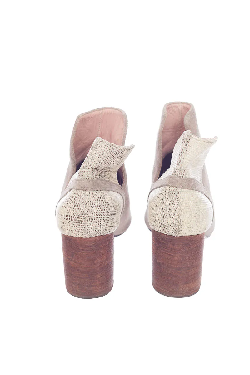 ZAPATOS COLOR BEIGE  TARCH
