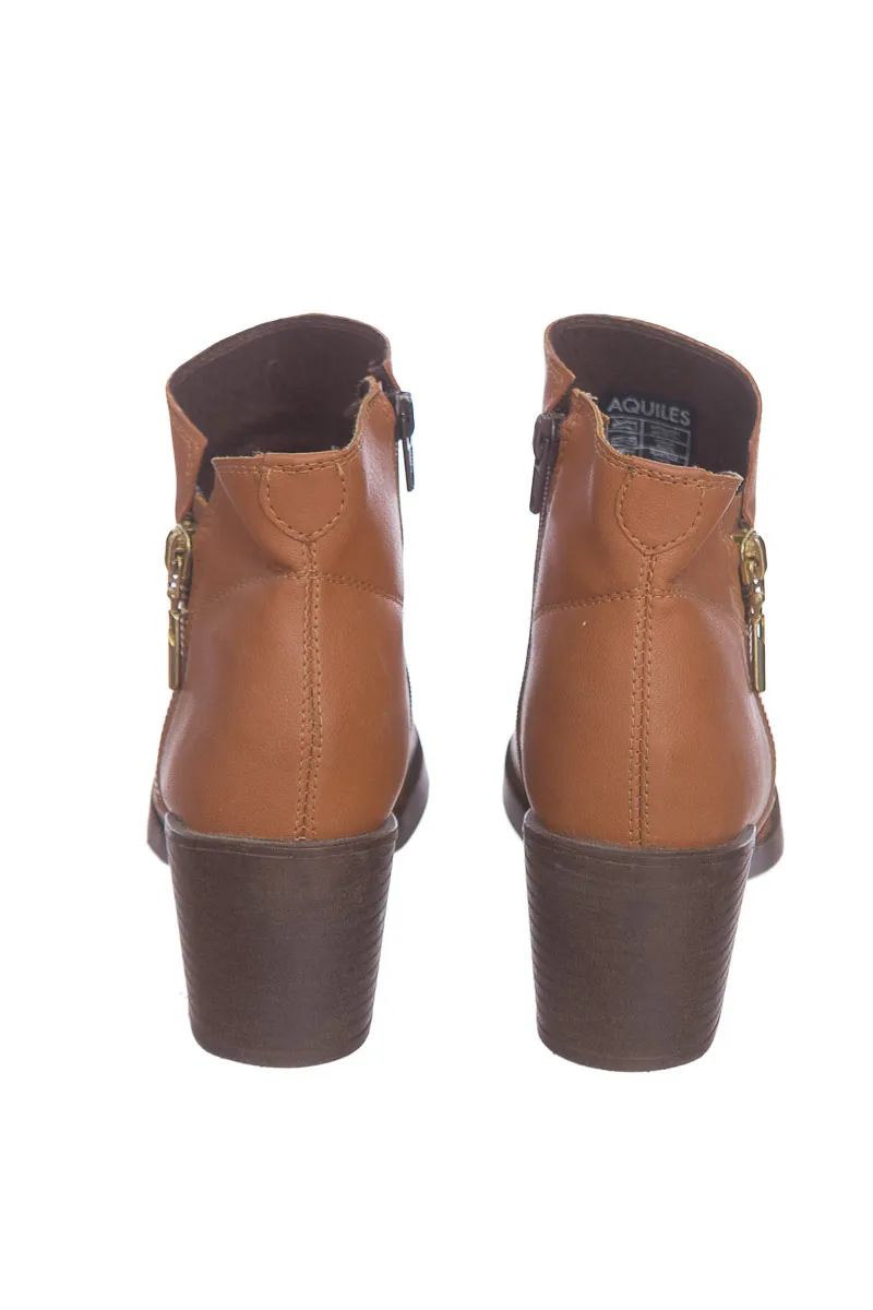 ZAPATOS COLOR CAFé  AQUILES