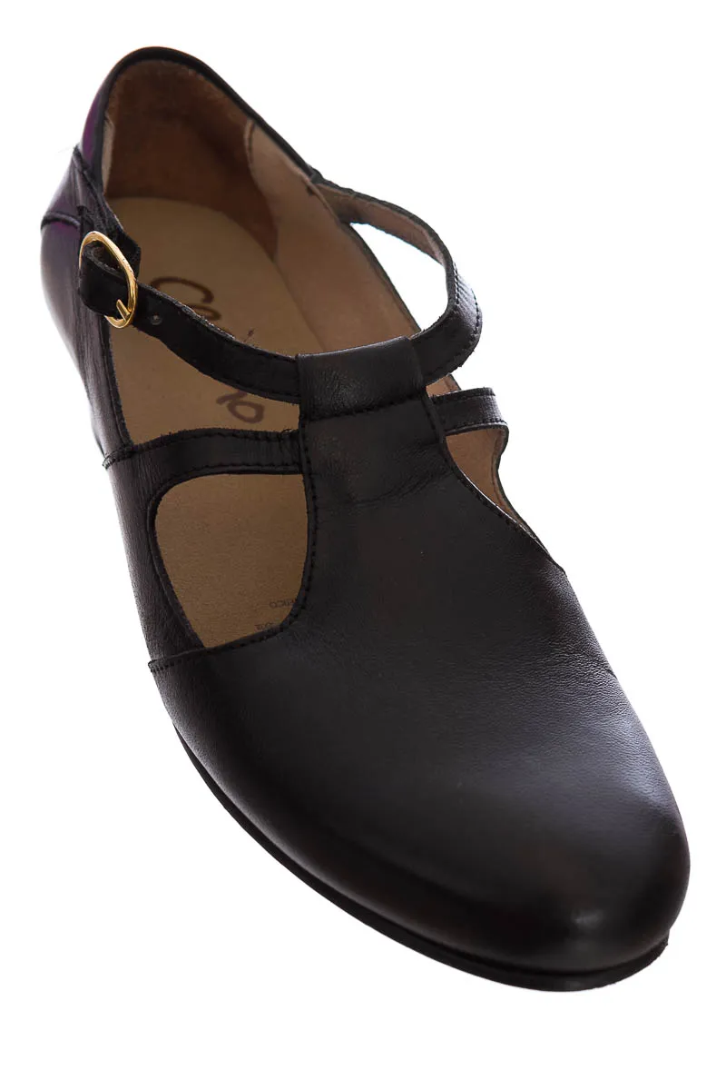 ZAPATOS COLOR NEGRO  CAPRINO