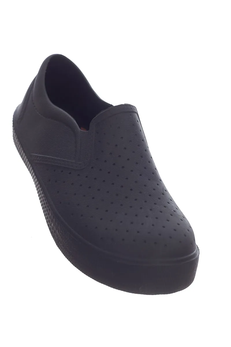 ZAPATOS COLOR NEGRO  CLOSEANDO