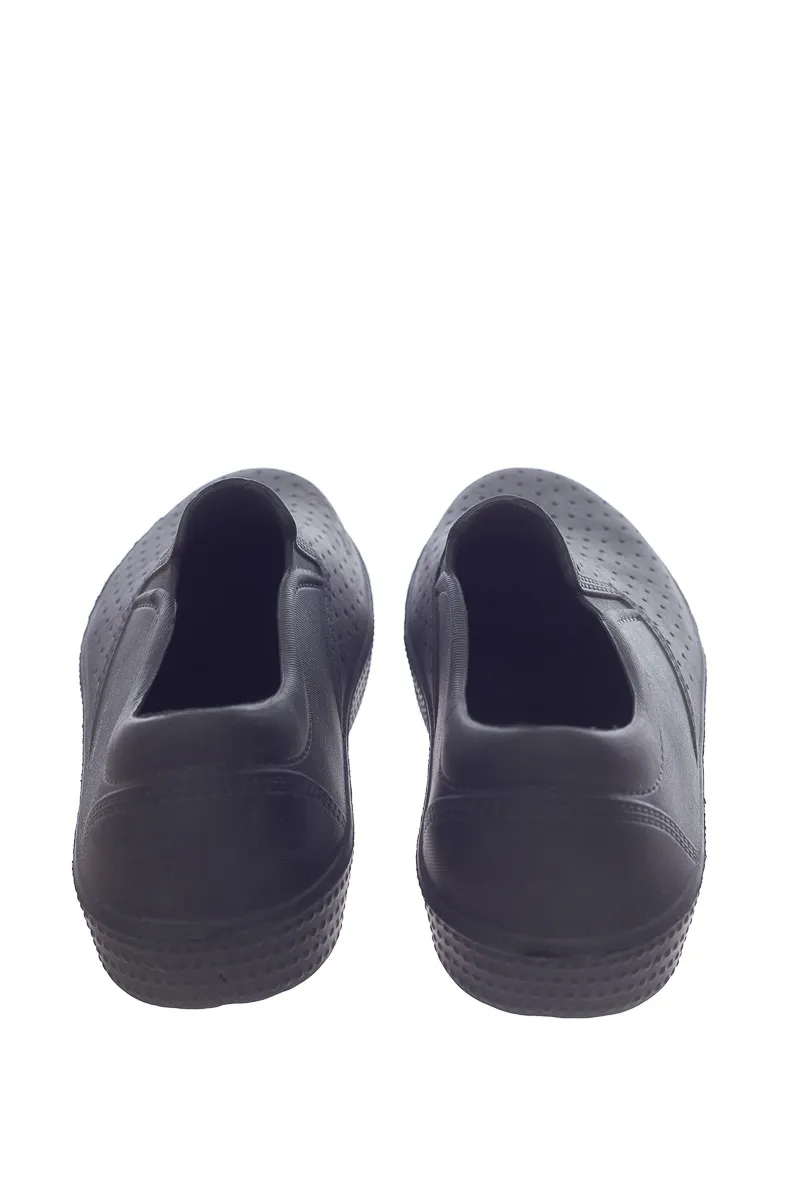 ZAPATOS COLOR NEGRO  CLOSEANDO