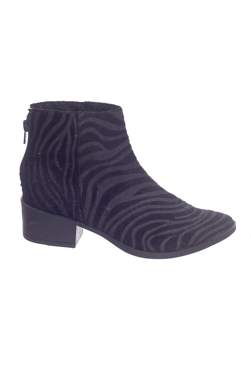 ZAPATOS COLOR NEGRO  MUSSI