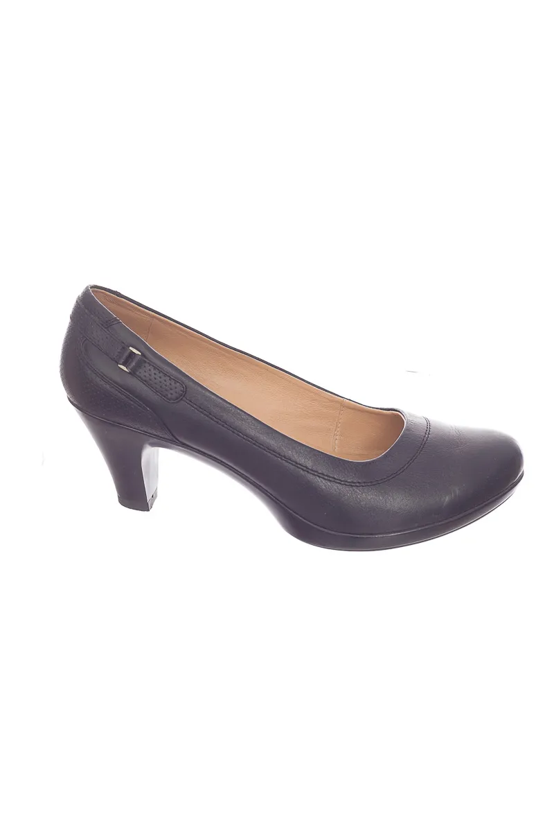 ZAPATOS COLOR NEGRO  REBAZA