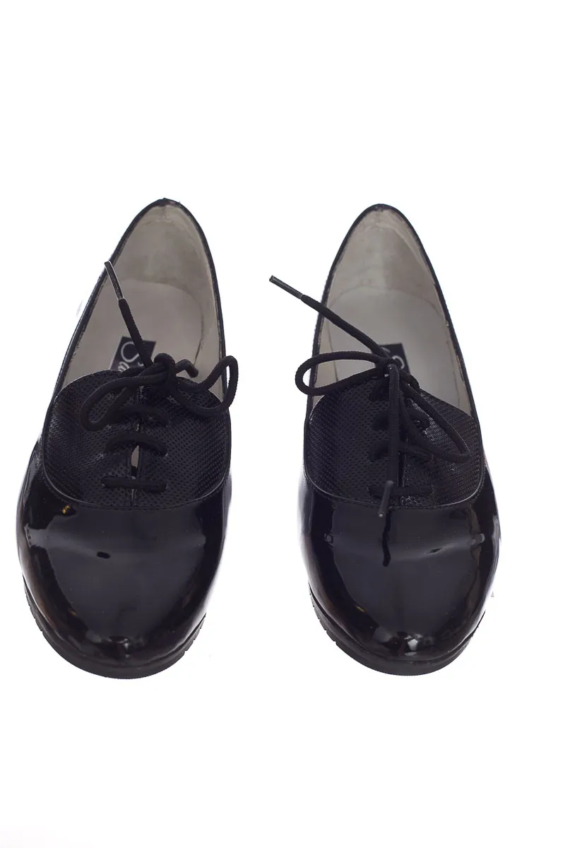 ZAPATOS COLOR NEGRO  SAORI