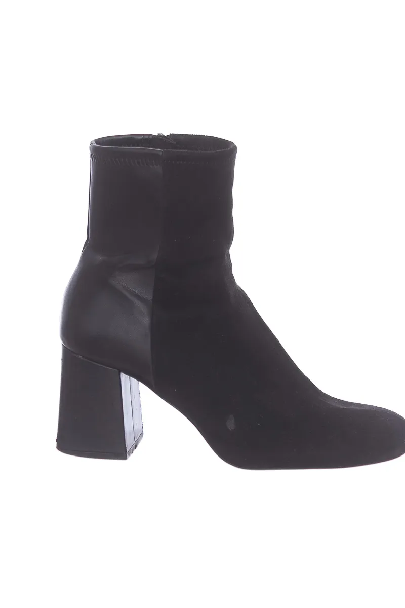 ZAPATOS COLOR NEGRO  STRADIVARIUS