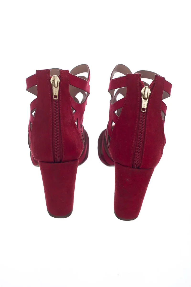 ZAPATOS COLOR ROJO  PAPATOS