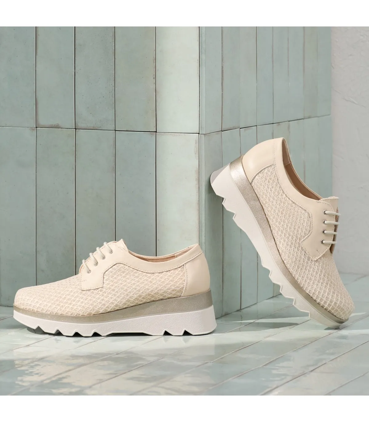 Zapatos de cordones de mujer blucher con plataforma combina