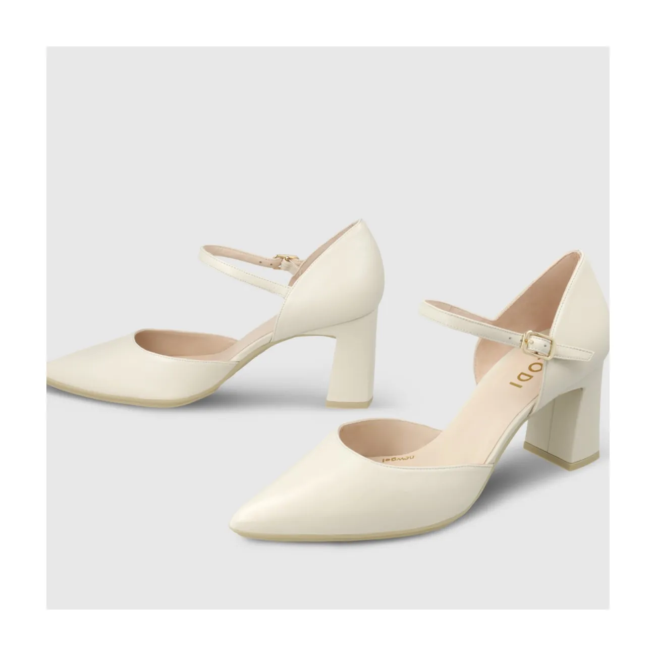 ZAPATOS DE SALÓN BLANCOS MALEO