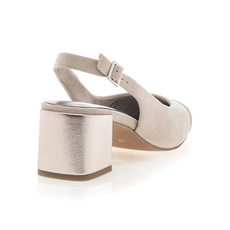 Zapatos de tacón beige para mujer