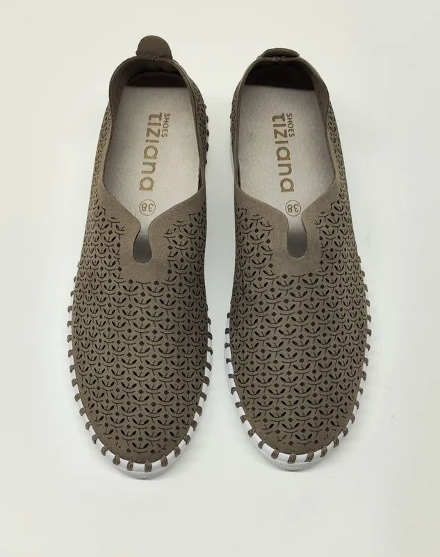 Zapatos Tiziana 9406 piel vegana taupe